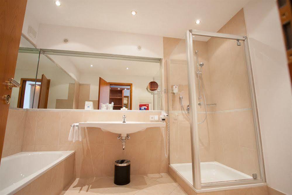 Wurmlingen Hotel Traube Revital מראה חיצוני תמונה
